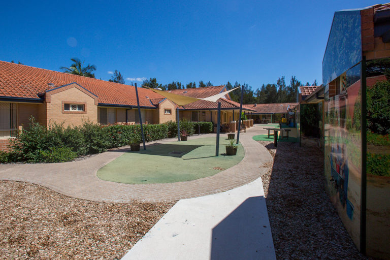 IRT William Beach Gardens - Aged Care Centre Courtyard 2